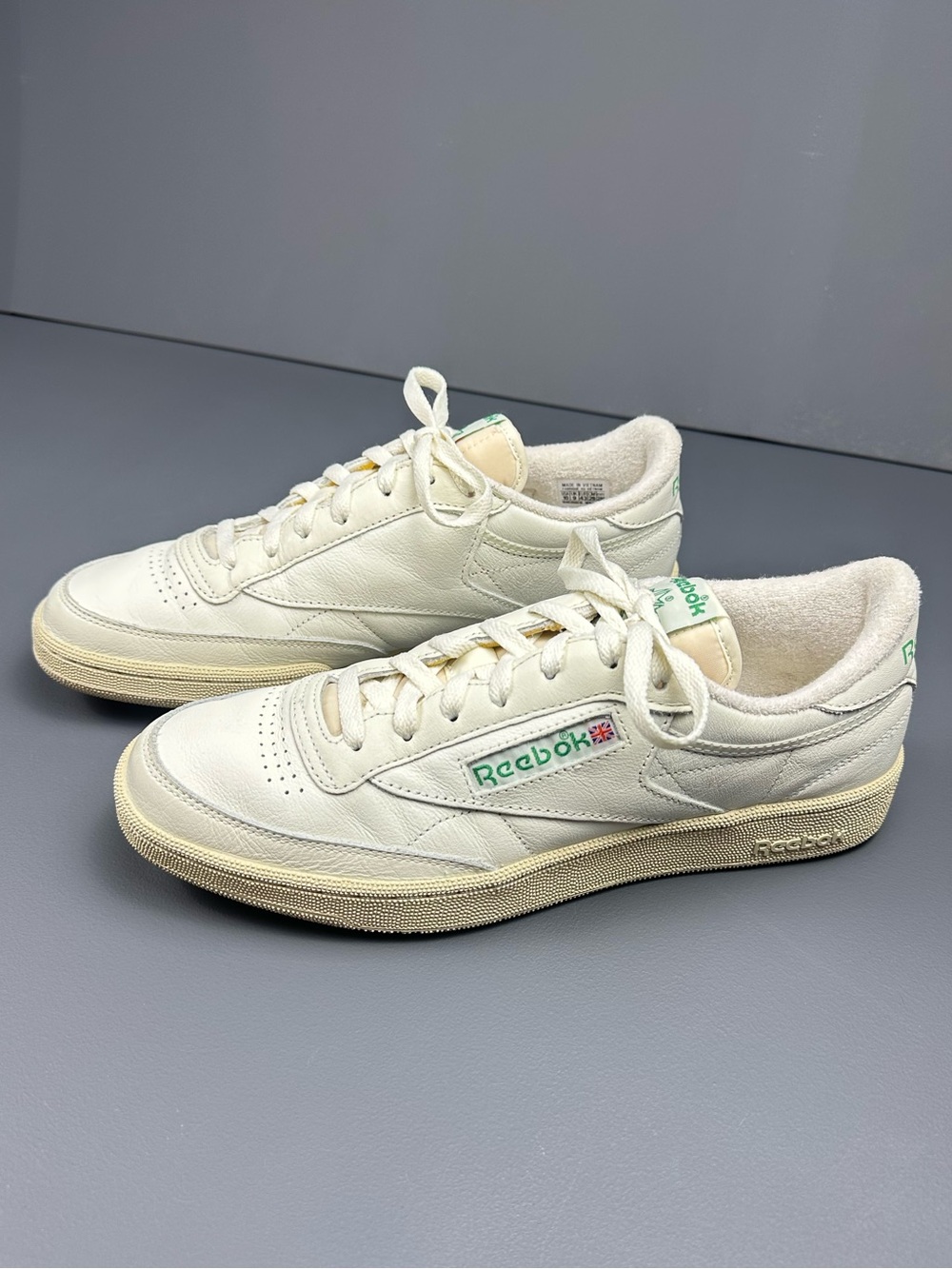 Reebok Club C 85 Vintage Chalk Paper White Men’s 10 Leather Tennis Sneakers